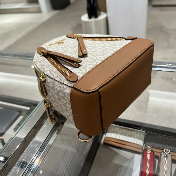 Michael kors Brooklyn Extra-Small Logo Backpack 30R3GBNB0B Vanilla main image 10